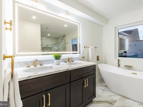 2510 Sepviva Street, Philadelphia PA 19125