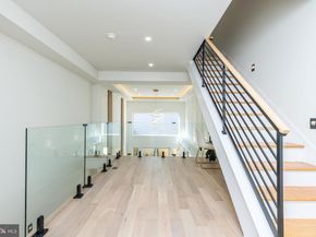 2510 Sepviva Street, Philadelphia PA 19125