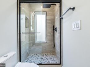 2510 Sepviva Street, Philadelphia PA 19125