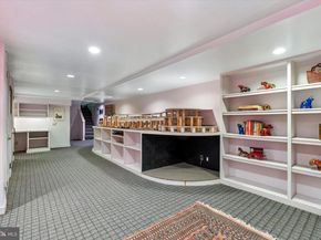 519 Pine Street, Philadelphia PA 19106