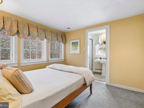 519 Pine Street, Philadelphia PA 19106