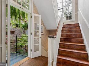 519 Pine Street, Philadelphia PA 19106