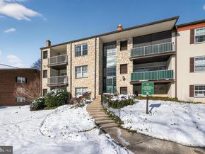 419 Drummers Lane 419, Wayne PA 19087