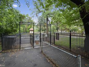 5043 25TH Street S, Arlington VA 22206