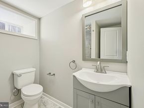 914 S 54TH Street, Philadelphia PA 19143