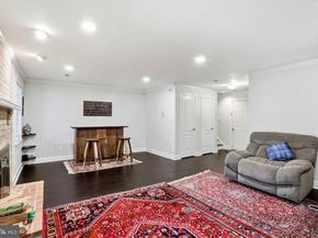 8176 Madrillon Court, Vienna VA 22182