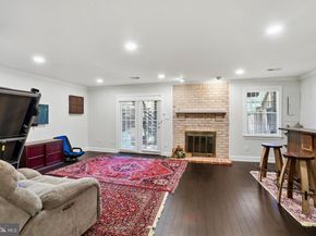 8176 Madrillon Court, Vienna VA 22182