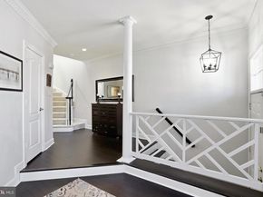 8176 Madrillon Court, Vienna VA 22182