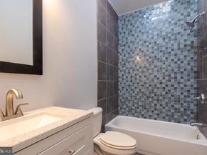 2304 E Sergeant Street, Philadelphia PA 19125