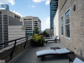 111 S 15TH Street 2209, Philadelphia PA 19102