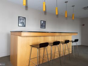 111 S 15TH Street 2209, Philadelphia PA 19102