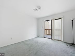 1713 South Street, Philadelphia PA 19146