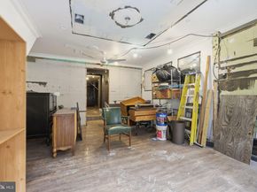 1713 South Street, Philadelphia PA 19146