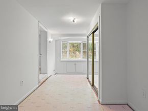 2400 Arlington Boulevard, Arlington VA 22204