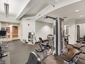 1500 Chestnut Street 8C, Philadelphia PA 19102