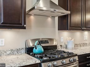 319 1/2 N Fayette Street, Alexandria VA 22314