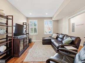 319 1/2 N Fayette Street, Alexandria VA 22314