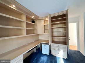 1001 City Avenue W405, Wynnewood PA 19096