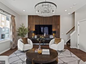 3200 Parkview Walk, Philadelphia PA 19125