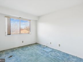 3166 Berry Road NE 27, Washington DC 20018