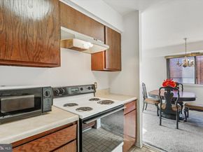 3166 Berry Road NE 27, Washington DC 20018