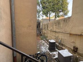 423 Spruce Street, Philadelphia PA 19106