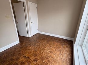 423 Spruce Street, Philadelphia PA 19106