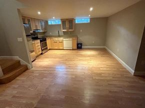 423 Spruce Street, Philadelphia PA 19106