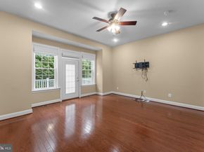 47672 Paulsen Square, Sterling VA 20165