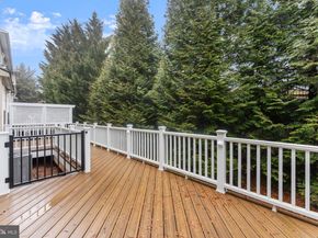 47672 Paulsen Square, Sterling VA 20165