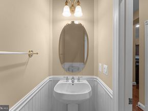 47672 Paulsen Square, Sterling VA 20165