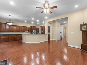 47672 Paulsen Square, Sterling VA 20165