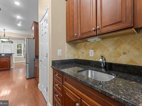 47672 Paulsen Square, Sterling VA 20165