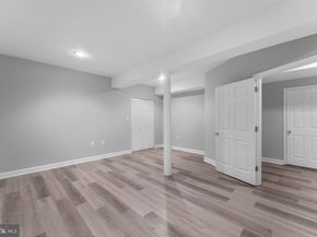 47672 Paulsen Square, Sterling VA 20165