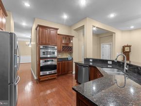 47672 Paulsen Square, Sterling VA 20165