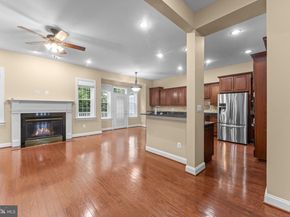 47672 Paulsen Square, Sterling VA 20165
