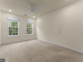 47672 Paulsen Square, Sterling VA 20165