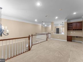 47672 Paulsen Square, Sterling VA 20165