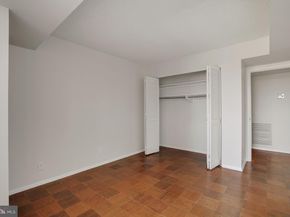 3800 Fairfax Drive 1211, Arlington VA 22203