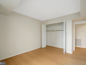 3800 Fairfax Drive 1211, Arlington VA 22203