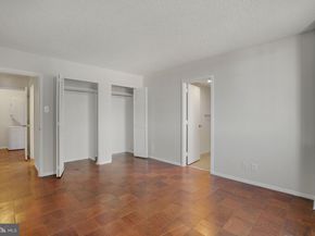 3800 Fairfax Drive 1211, Arlington VA 22203