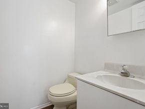 10232 Rubin Lane, Philadelphia PA 19116