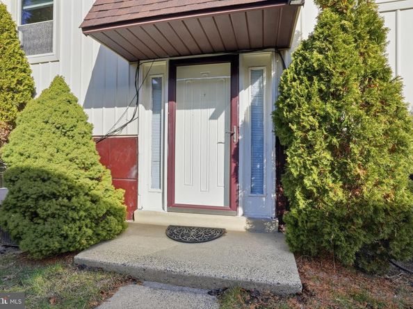 10232 Rubin Lane, Philadelphia PA 19116