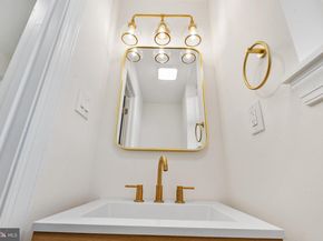 4043 N 8TH Street, Philadelphia PA 19140