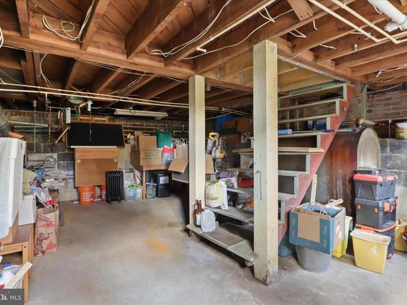 7914 Idylwood Road, Dunn Loring VA 22027