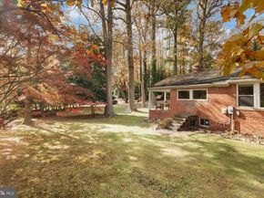 7914 Idylwood Road, Dunn Loring VA 22027