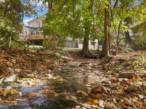 7914 Idylwood Road, Dunn Loring VA 22027