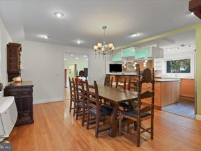 7914 Idylwood Road, Dunn Loring VA 22027