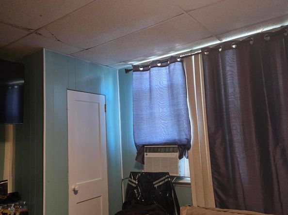 5451 Oakland Street, Philadelphia PA 19124