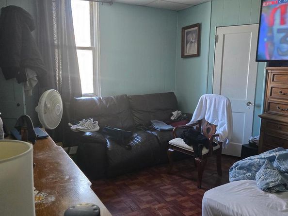 5451 Oakland Street, Philadelphia PA 19124